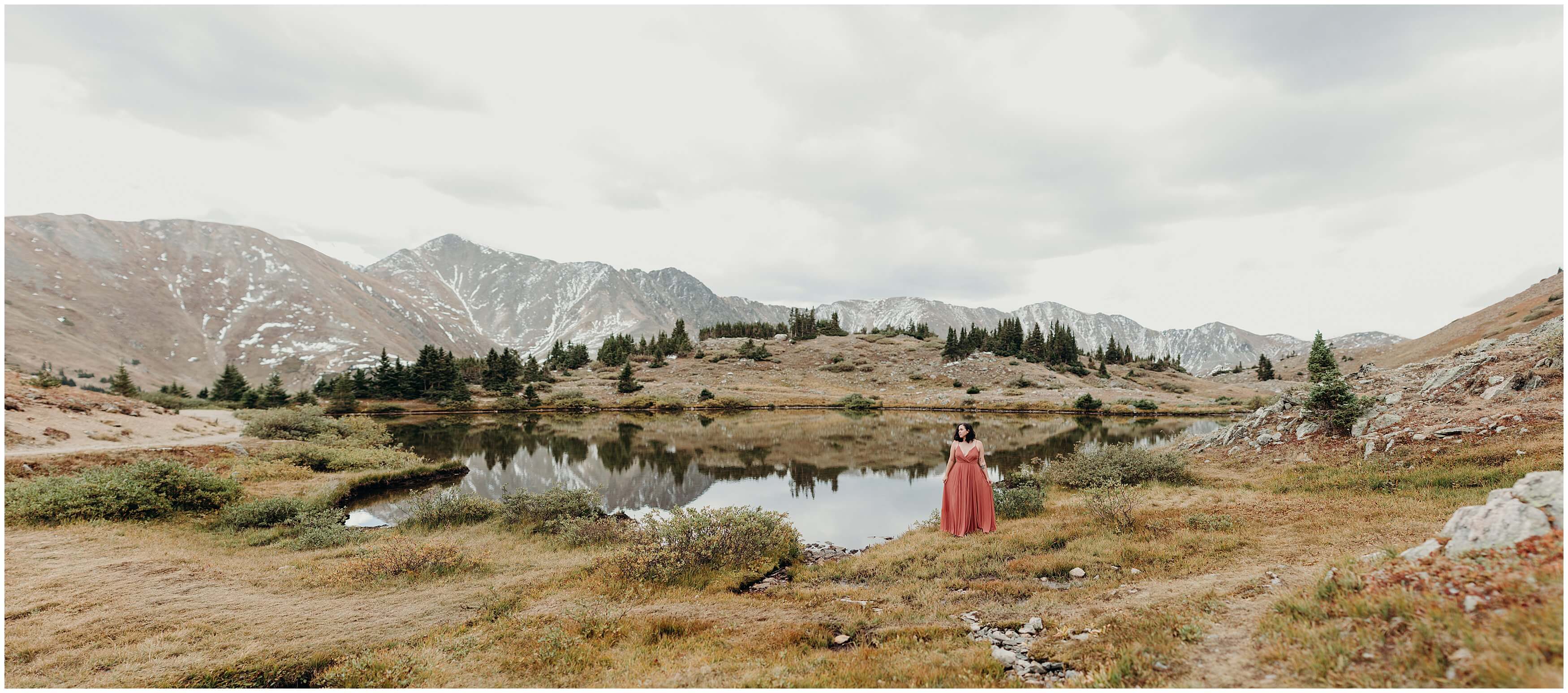 Best Colorado elopement locations with a mountain view close to Denver