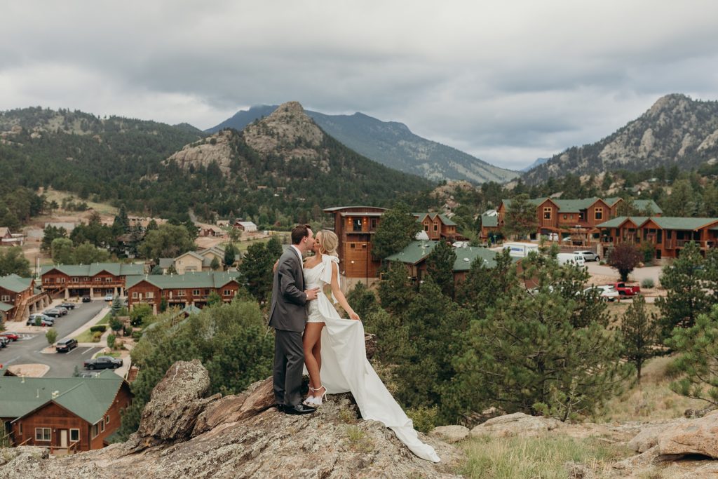 SkyView Fall River Wedding Venue, Colorado mountain wedding venues, Colorado wedding photographer, SkyView Estes park
