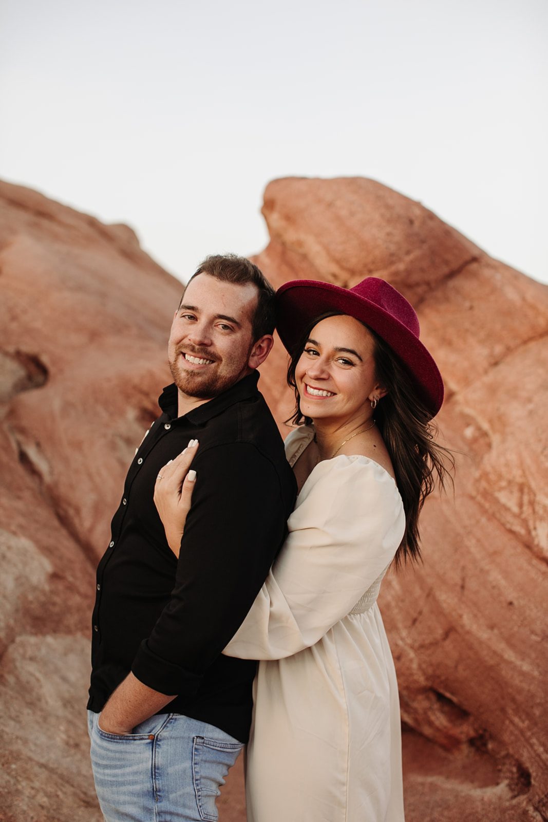 Garden of the Gods Engagement Photos, engagement session at garden of the gods, Colorado Springs engagement photos
