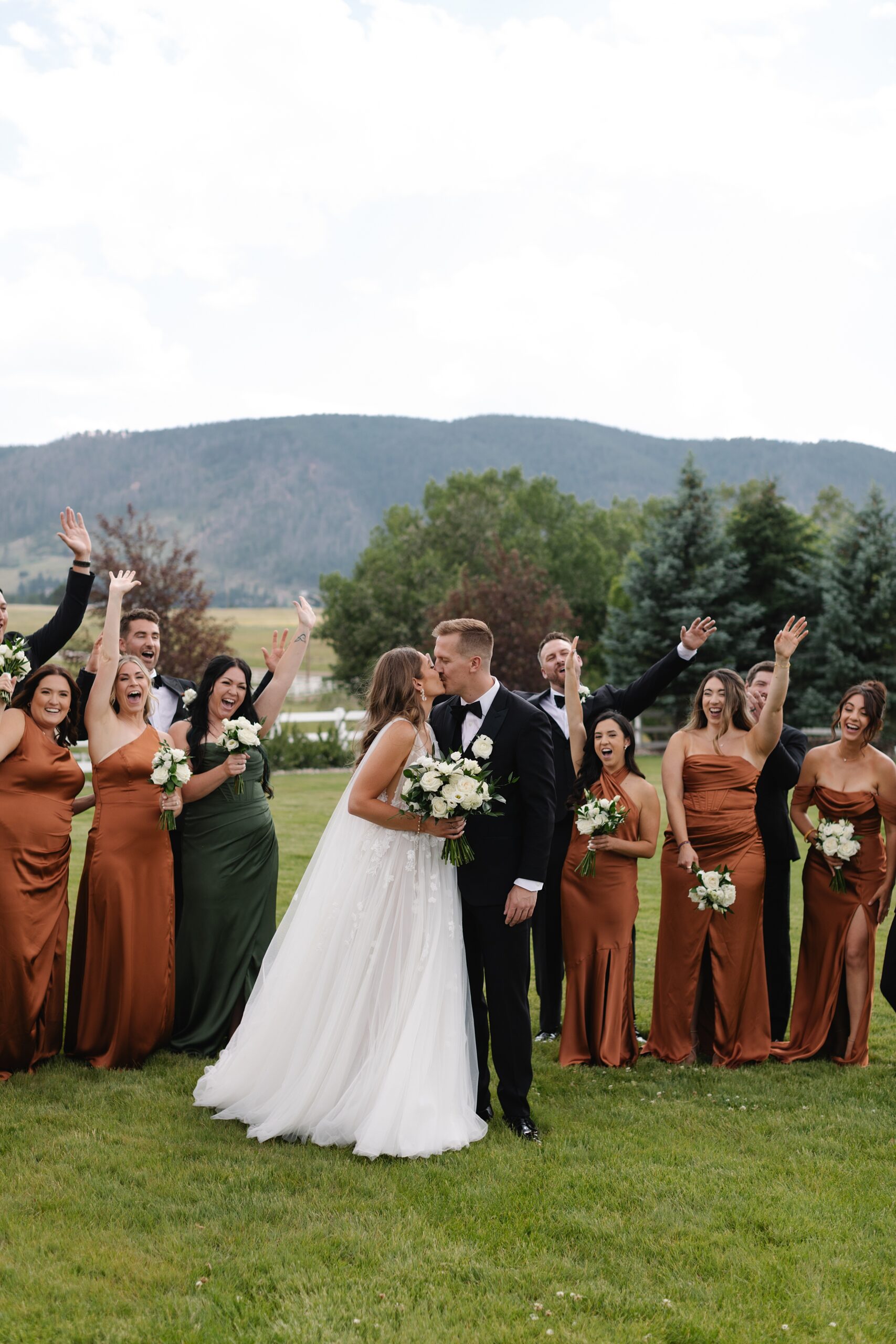 The Venue at Crooked Willow Farms Wedding, summer wedding crooked willow farms, candid wedding photography, barn wedding venues Colorado, modern barn weddings, tour of crooked willow farms, crooked willow farms wedding pricing, wedding cape inspiration, rust color bridesmaid dresses, orange and terracotta wedding colors, unique tablescapes wedding, starwars tablescape wedding idea, couples photos crooked willows, Leah Goetzel photography, Colorado wedding photographer, Denver wedding photographer