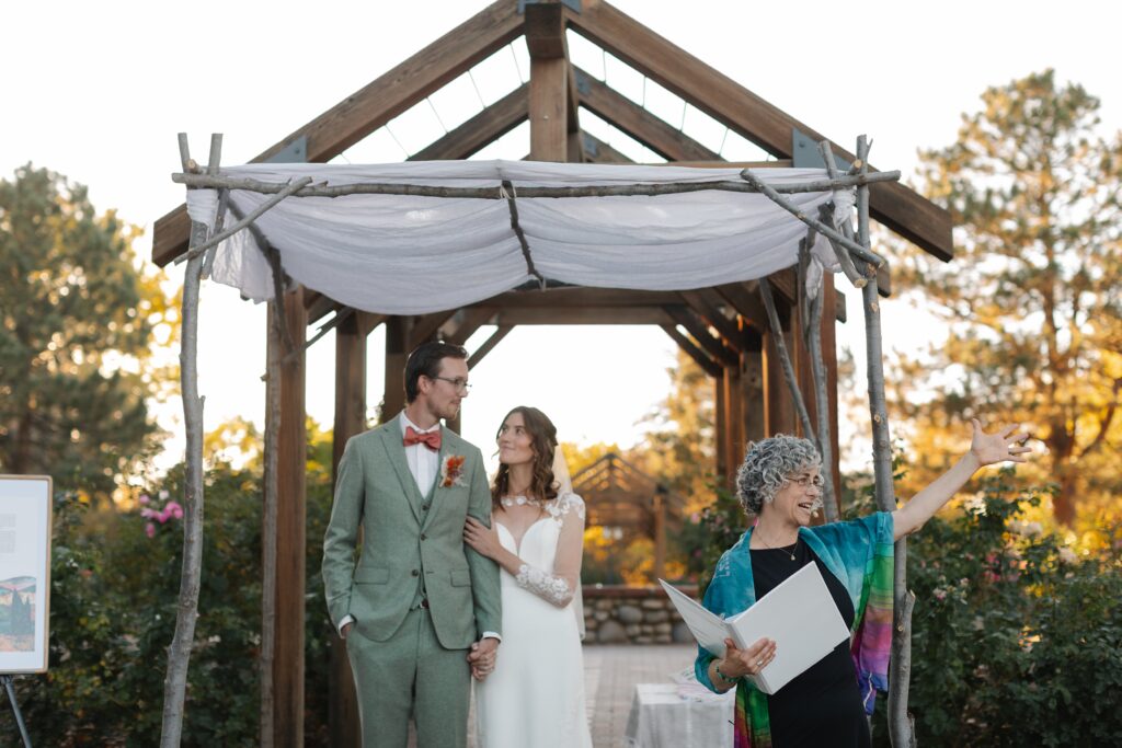 Wedding hudson gardens fall, traditional jewish wedding, candid wedding photography, fall wedding denver, colorado wedding photographer, garden wedding, Leah Goetzel Photography